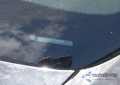 2016 Chevrolet Corvette Stingray Z51 z USA, uszkodzony, nr VIN 1G1YM3D79G5115802